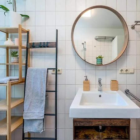 Og2 L - Wunderschoene 70m2 2-zimmer Naehe Salzburg * Freilassing